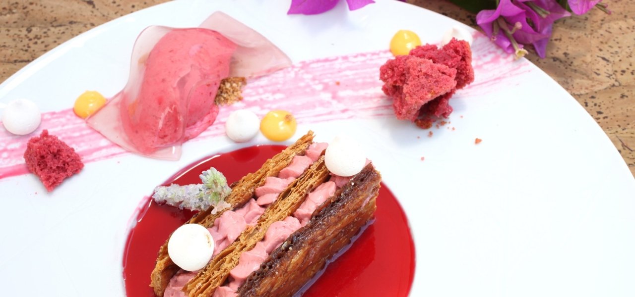 Enjoy a unique experience in an atmosphere filled with the richness of its heritage.